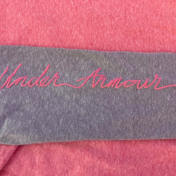 Under Armour Women’s XS Loose Shirt - Picture 4 of 5